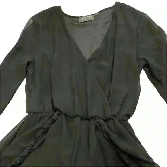ASTR the Label Romper Black Lightweight Crochet Trim - Picture 5 of 11